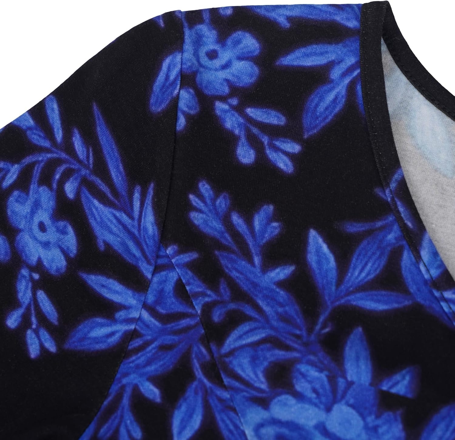 image:imageBAISHENGGT Womens V Neck Henley Tunic for Leggings Short Sleeve FlowyBlackblue Floral
