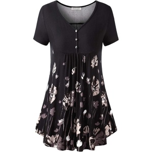 BAISHENGGT Women’s V Neck Henley Tunic for Leggings, Short Sleeve Flowy(Black Floral)